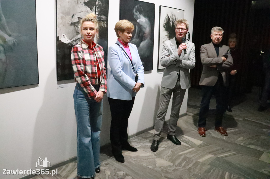 Fotorelacja: Wernisaż MIĘDZY LINIĄ A FORMĄ w MOK Zawiercie