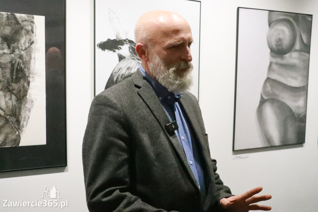 Fotorelacja: Wernisaż MIĘDZY LINIĄ A FORMĄ w MOK Zawiercie