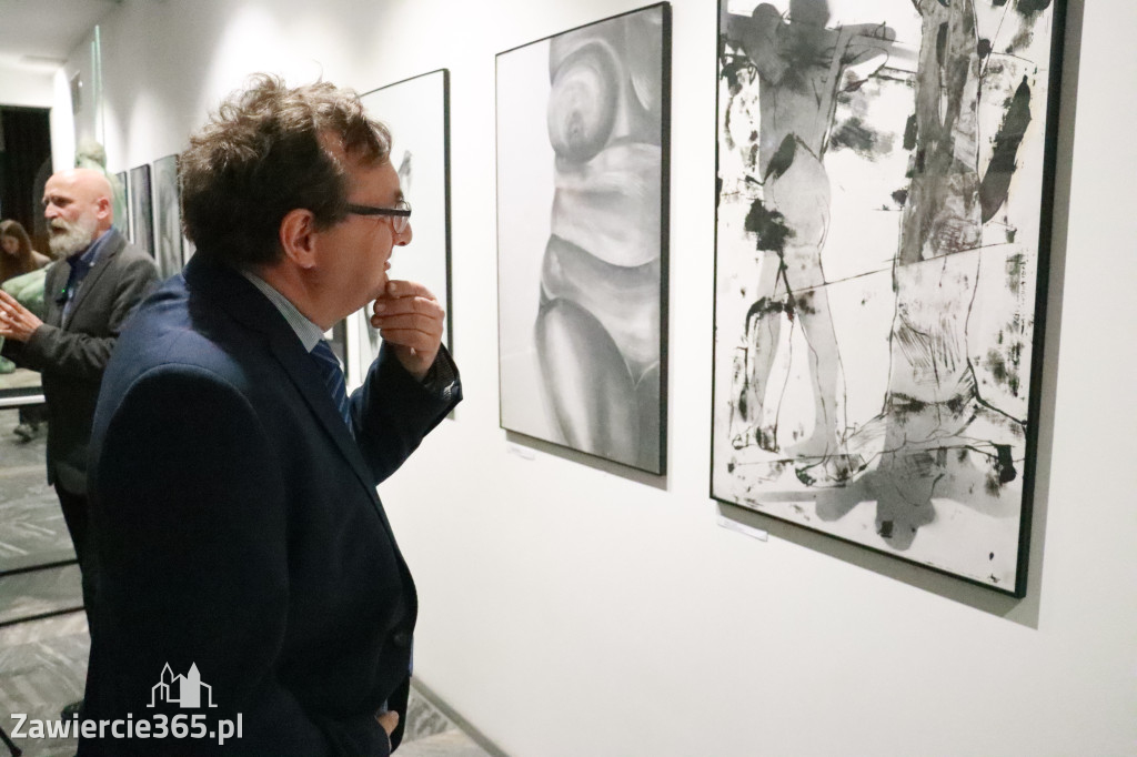 Fotorelacja: Wernisaż MIĘDZY LINIĄ A FORMĄ w MOK Zawiercie