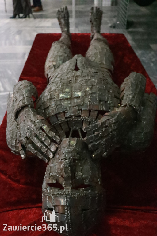 Fotorelacja: Wernisaż MIĘDZY LINIĄ A FORMĄ w MOK Zawiercie