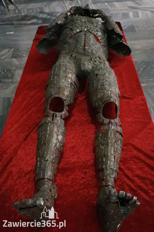 Fotorelacja: Wernisaż MIĘDZY LINIĄ A FORMĄ w MOK Zawiercie