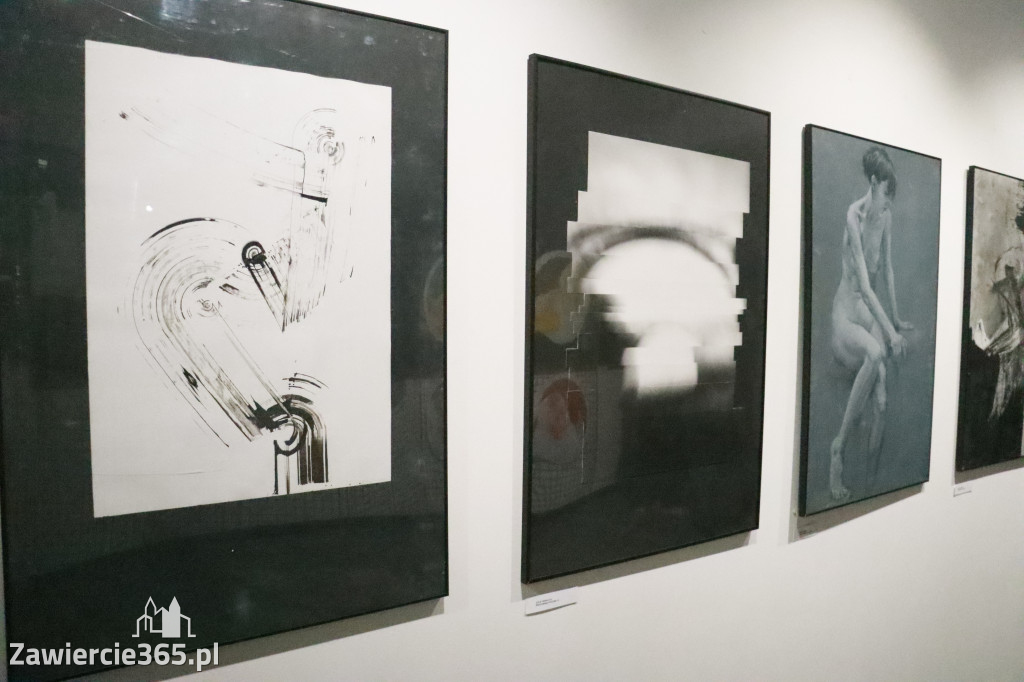 Fotorelacja: Wernisaż MIĘDZY LINIĄ A FORMĄ w MOK Zawiercie