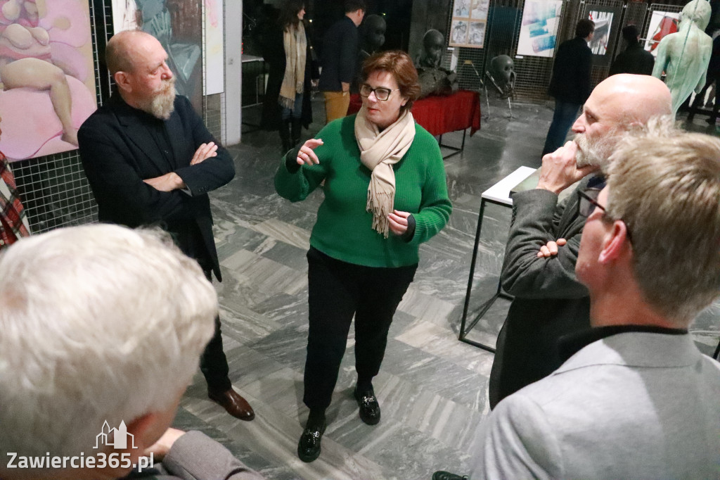 Fotorelacja: Wernisaż MIĘDZY LINIĄ A FORMĄ w MOK Zawiercie