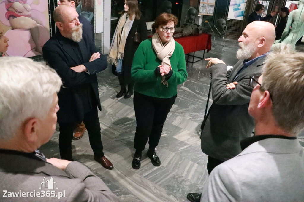 Fotorelacja: Wernisaż MIĘDZY LINIĄ A FORMĄ w MOK Zawiercie