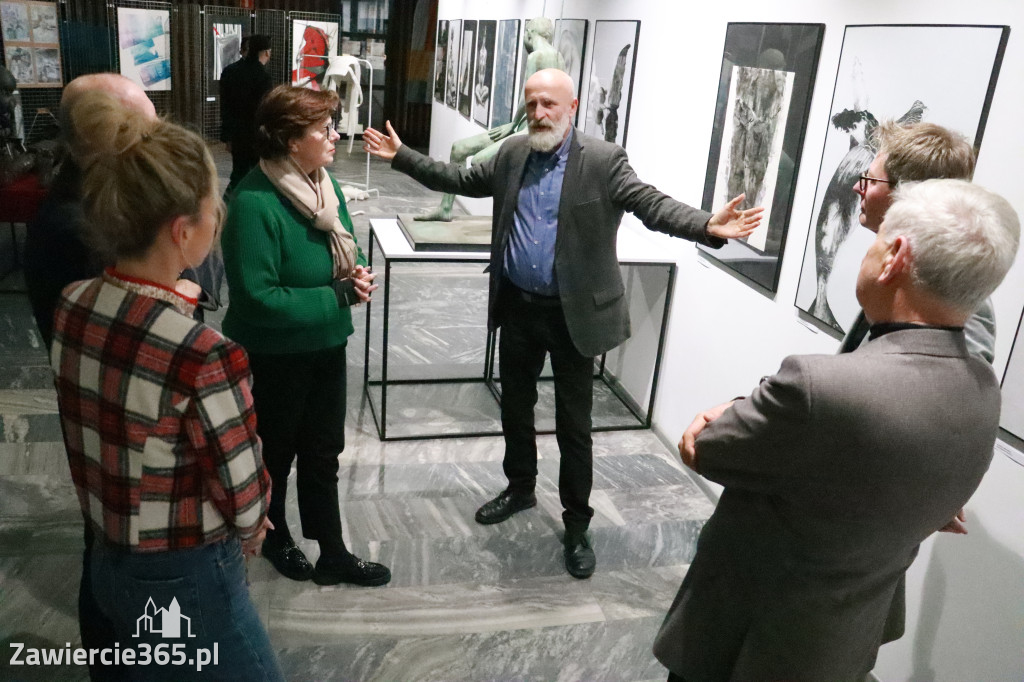 Fotorelacja: Wernisaż MIĘDZY LINIĄ A FORMĄ w MOK Zawiercie