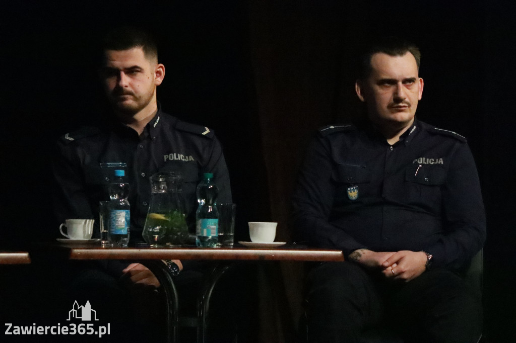 Fotorelacja: Razem przeciw mowie nienawiści w MOK Zawiercie