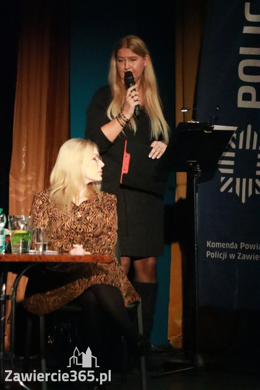 Fotorelacja: Razem przeciw mowie nienawiści w MOK Zawiercie