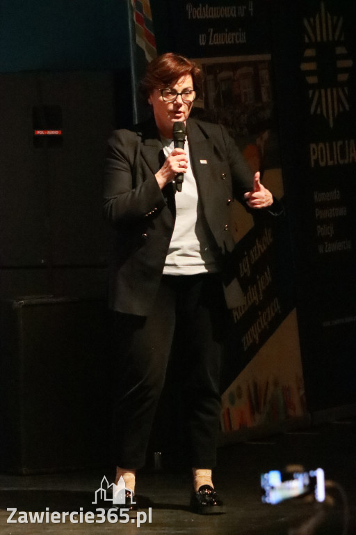 Fotorelacja: Razem przeciw mowie nienawiści w MOK Zawiercie