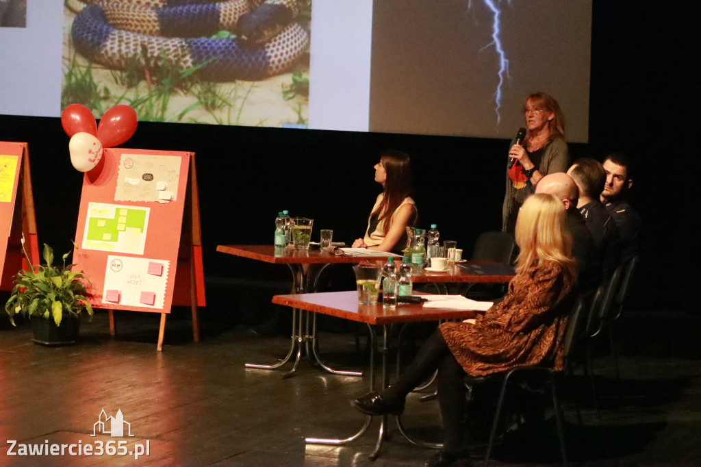 Fotorelacja: Razem przeciw mowie nienawiści w MOK Zawiercie