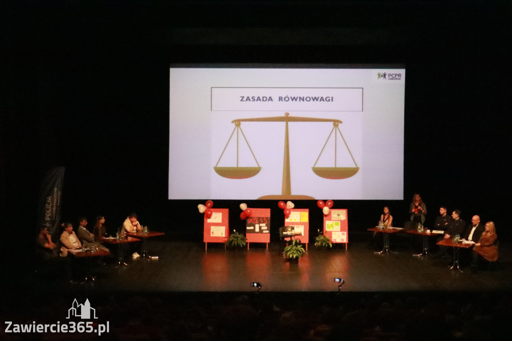 Fotorelacja: Razem przeciw mowie nienawiści w MOK Zawiercie