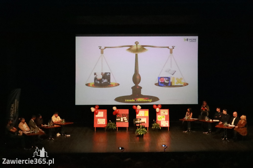 Fotorelacja: Razem przeciw mowie nienawiści w MOK Zawiercie