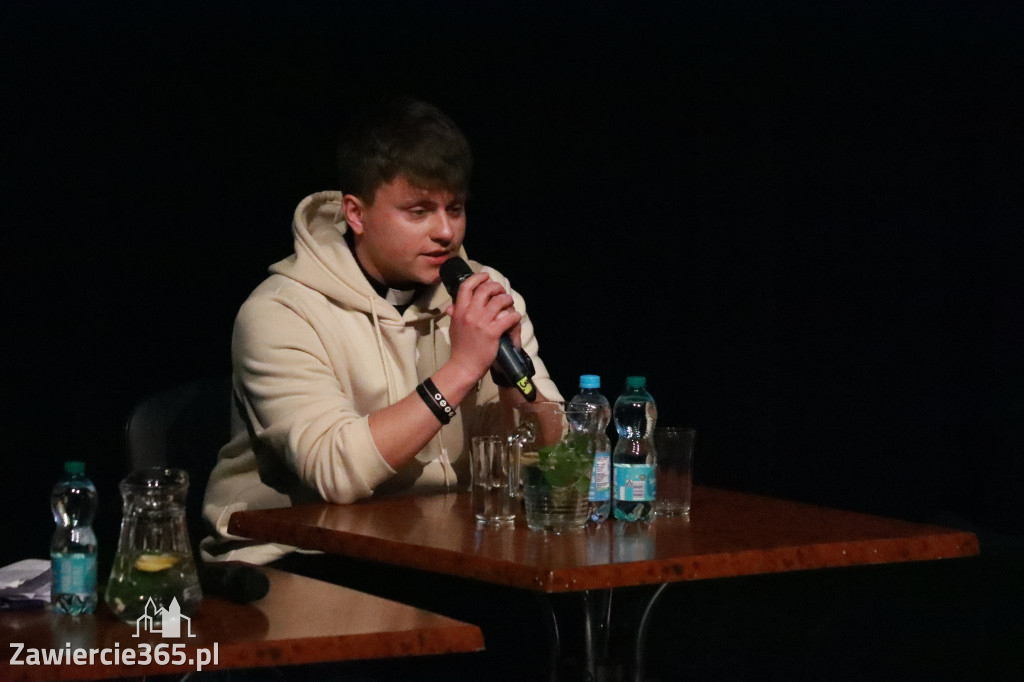 Fotorelacja: Razem przeciw mowie nienawiści w MOK Zawiercie