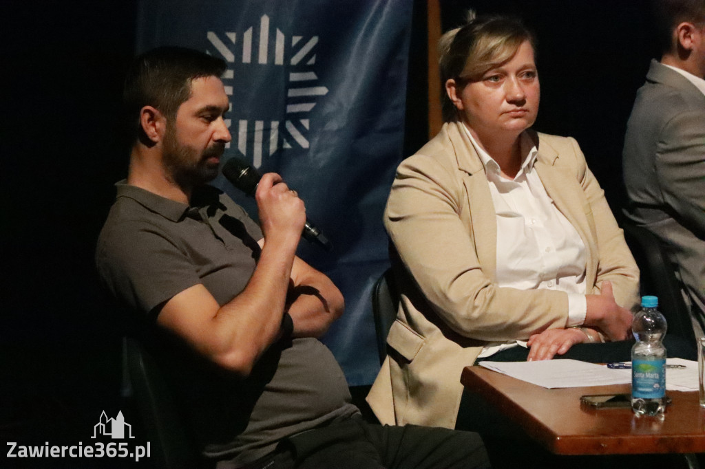 Fotorelacja: Razem przeciw mowie nienawiści w MOK Zawiercie