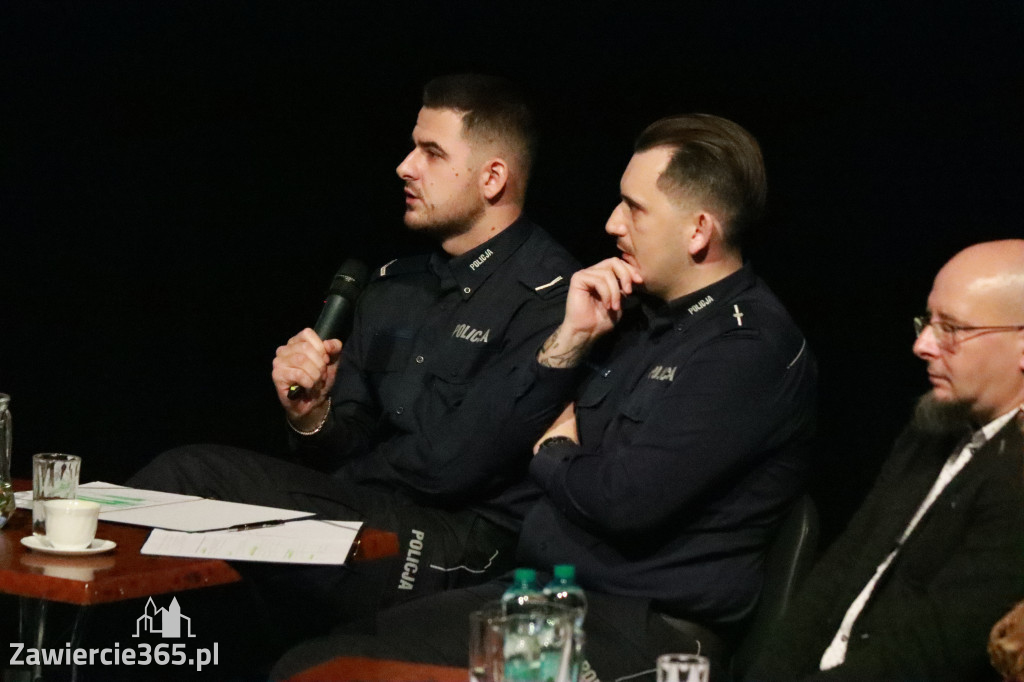 Fotorelacja: Razem przeciw mowie nienawiści w MOK Zawiercie