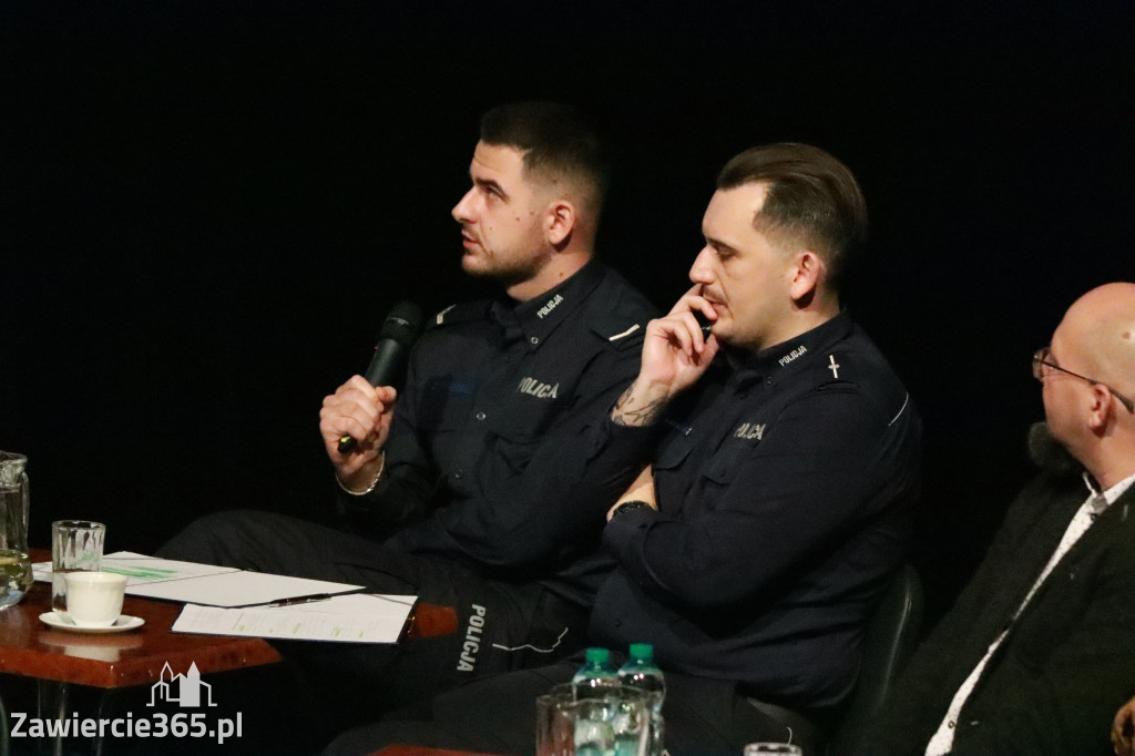 Fotorelacja: Razem przeciw mowie nienawiści w MOK Zawiercie