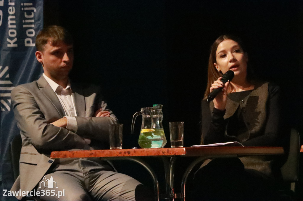 Fotorelacja: Razem przeciw mowie nienawiści w MOK Zawiercie