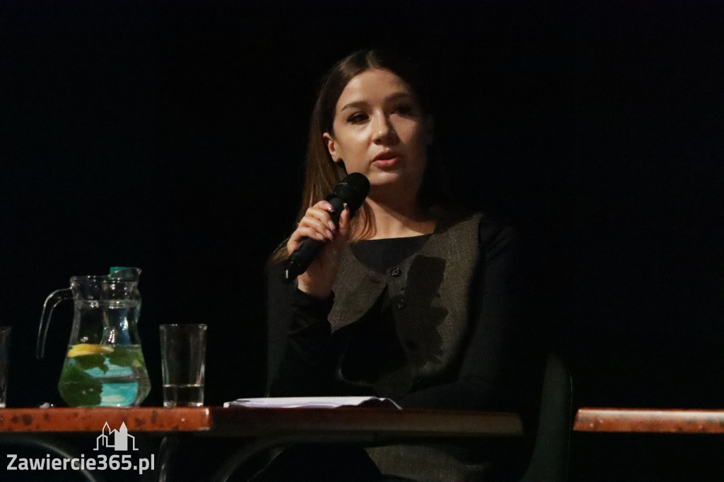 Fotorelacja: Razem przeciw mowie nienawiści w MOK Zawiercie