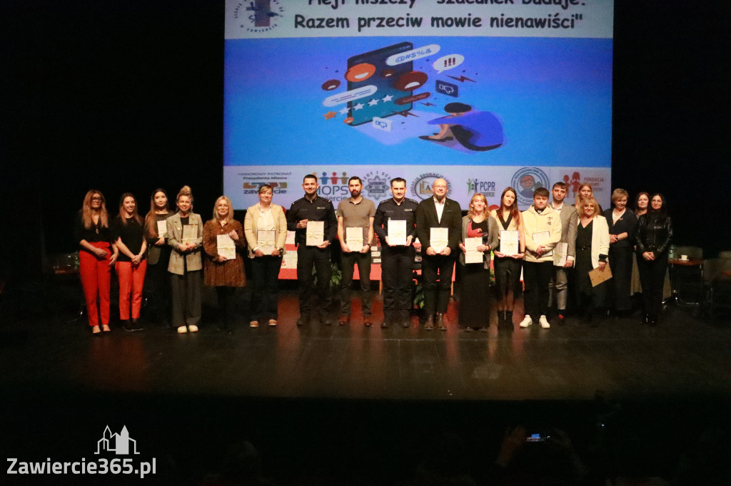 Fotorelacja: Razem przeciw mowie nienawiści w MOK Zawiercie