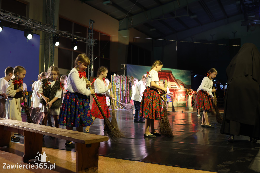 Fotorelacja I: Opera Verbum Nobile w Kroczycach w obiektywie Sławka Smolenia