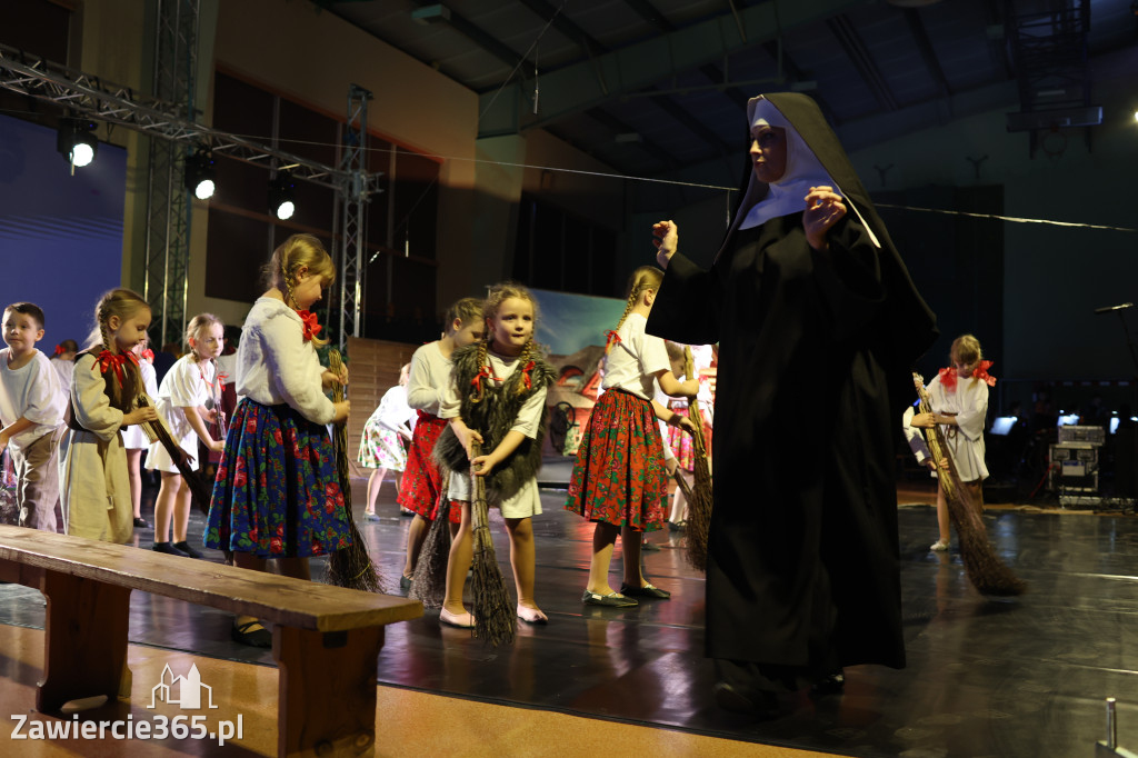 Fotorelacja I: Opera Verbum Nobile w Kroczycach w obiektywie Sławka Smolenia