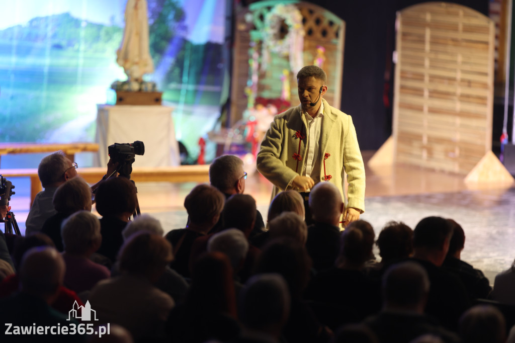 Fotorelacja I: Opera Verbum Nobile w Kroczycach w obiektywie Sławka Smolenia