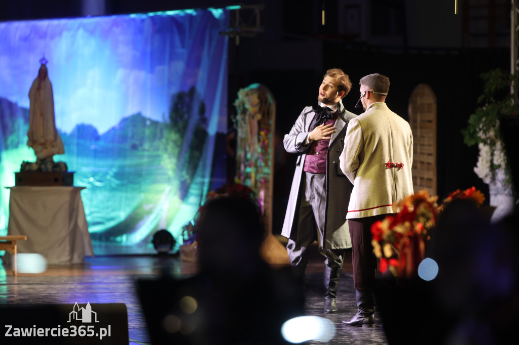 Fotorelacja I: Opera Verbum Nobile w Kroczycach w obiektywie Sławka Smolenia