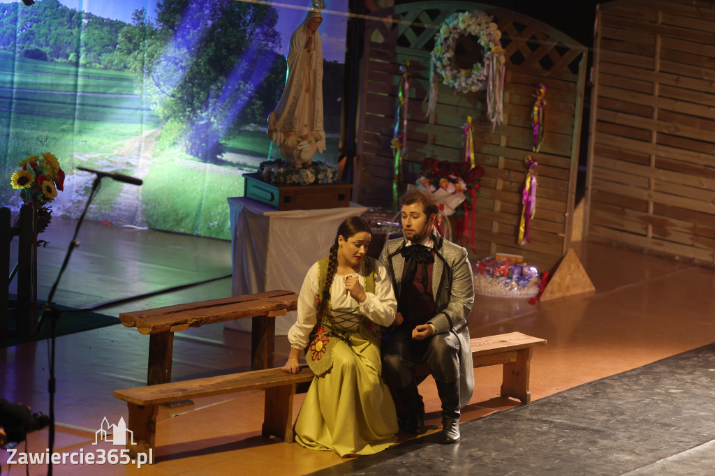 Fotorelacja I: Opera Verbum Nobile w Kroczycach w obiektywie Sławka Smolenia