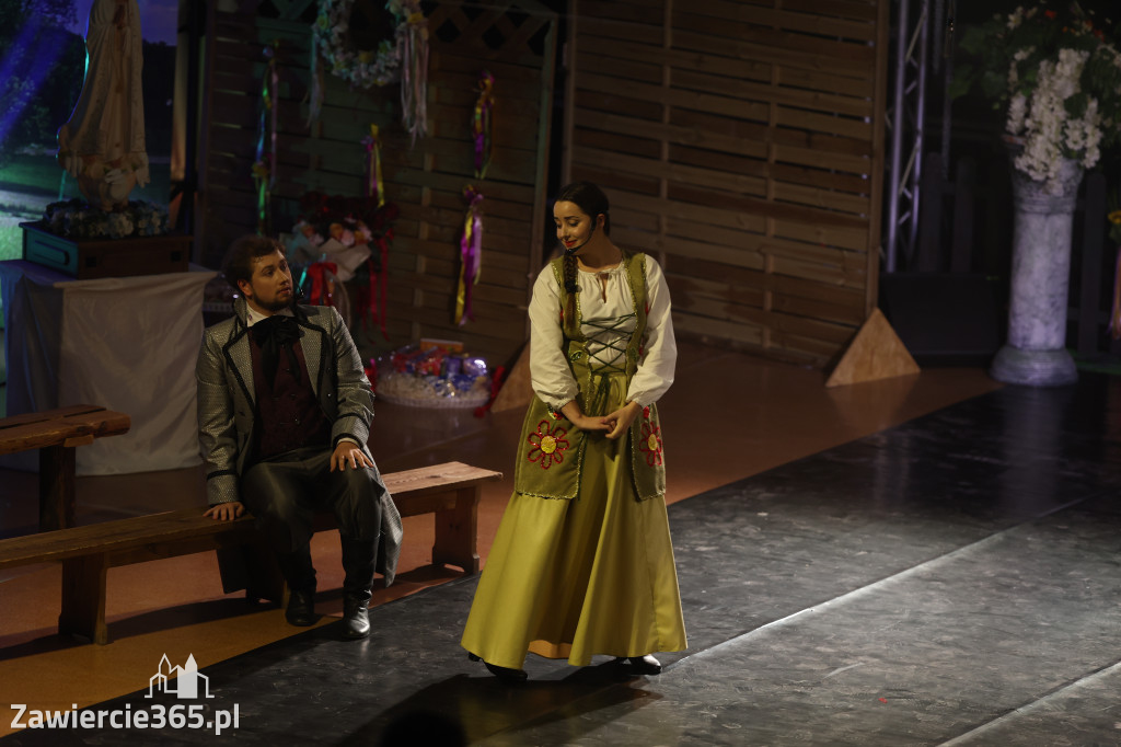 Fotorelacja I: Opera Verbum Nobile w Kroczycach w obiektywie Sławka Smolenia