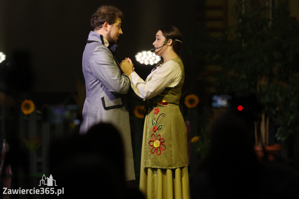 Fotorelacja I: Opera Verbum Nobile w Kroczycach w obiektywie Sławka Smolenia