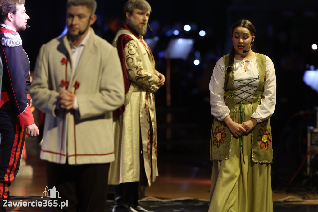 Fotorelacja II: Opera Verbum Nobile w Kroczycach w obiektywie Sławka Smolenia