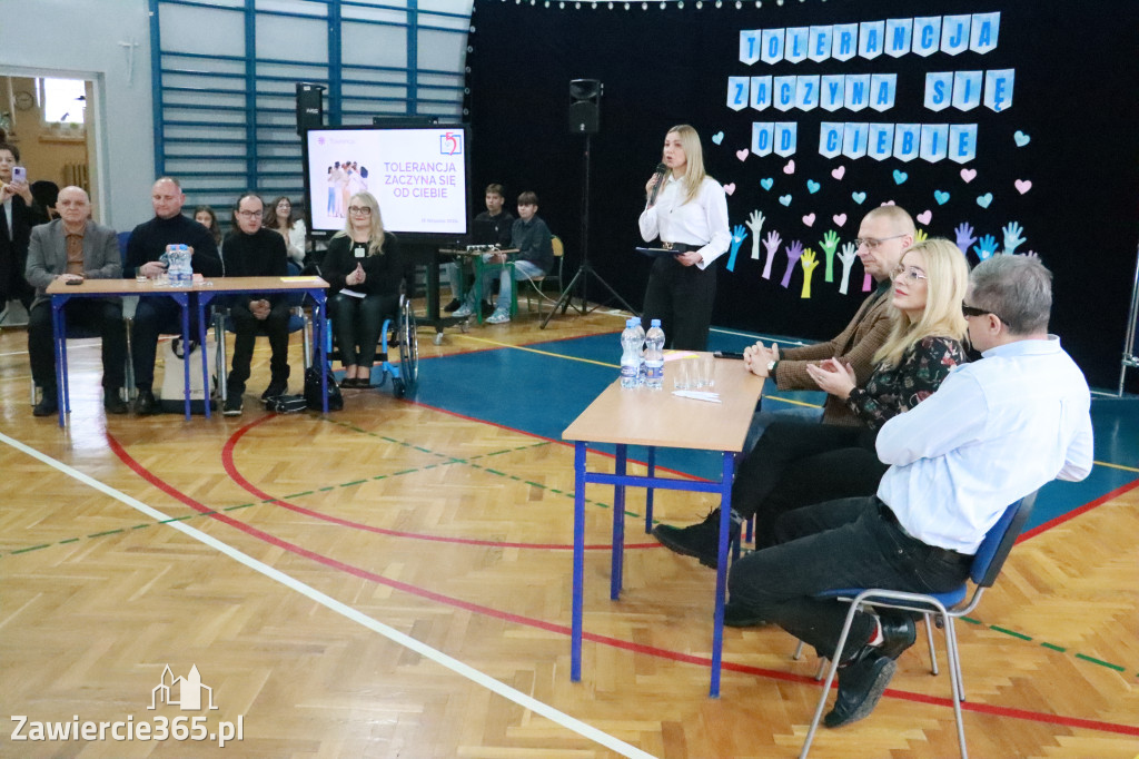 Fotorelacja: Panel dyskusyjny SP5 Zawiercie - Tolerancja zaczyna się od Ciebie!