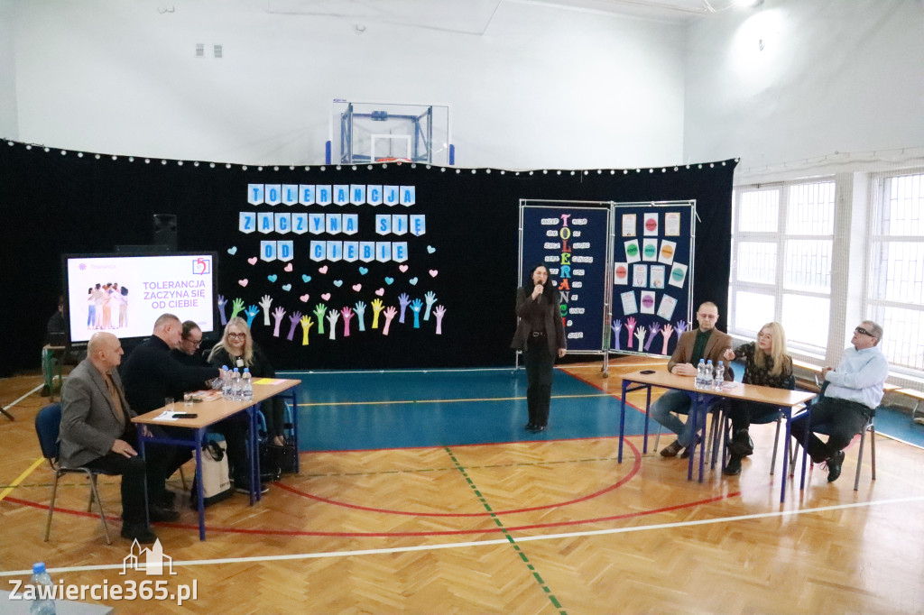 Fotorelacja: Panel dyskusyjny SP5 Zawiercie - Tolerancja zaczyna się od Ciebie!