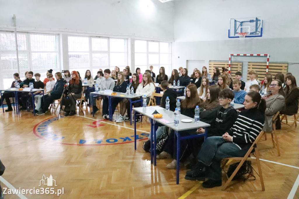 Fotorelacja: Panel dyskusyjny SP5 Zawiercie - Tolerancja zaczyna się od Ciebie!
