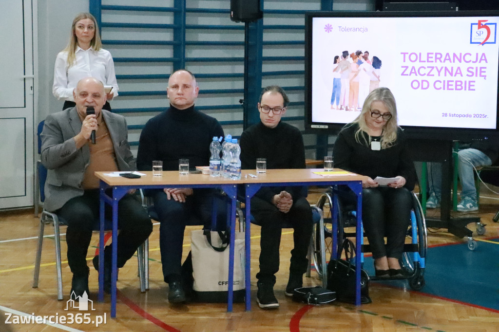 Fotorelacja: Panel dyskusyjny SP5 Zawiercie - Tolerancja zaczyna się od Ciebie!