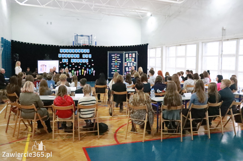 Fotorelacja: Panel dyskusyjny SP5 Zawiercie - Tolerancja zaczyna się od Ciebie!