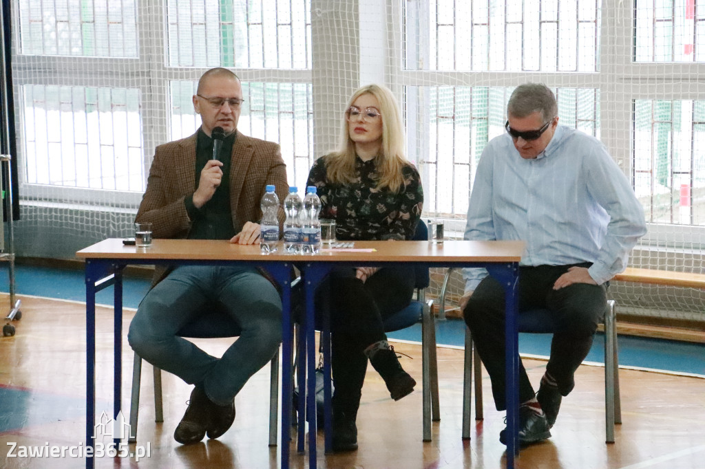 Fotorelacja: Panel dyskusyjny SP5 Zawiercie - Tolerancja zaczyna się od Ciebie!