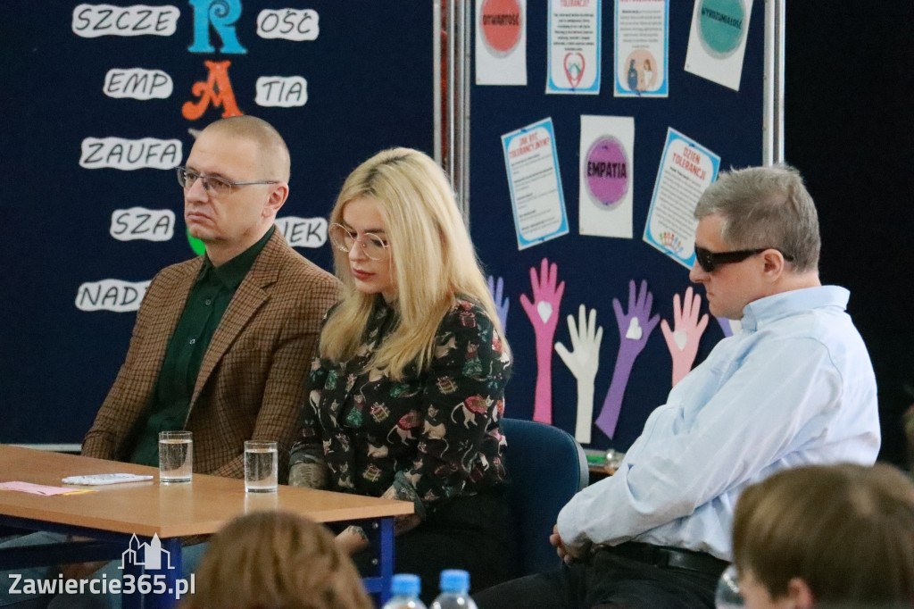 Fotorelacja: Panel dyskusyjny SP5 Zawiercie - Tolerancja zaczyna się od Ciebie!