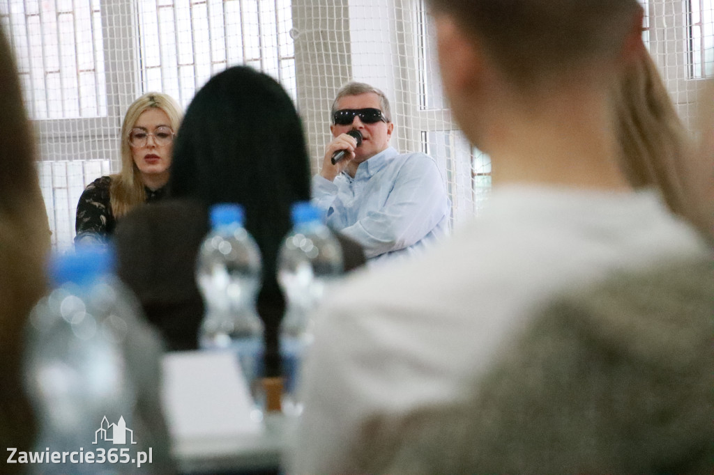 Fotorelacja: Panel dyskusyjny SP5 Zawiercie - Tolerancja zaczyna się od Ciebie!