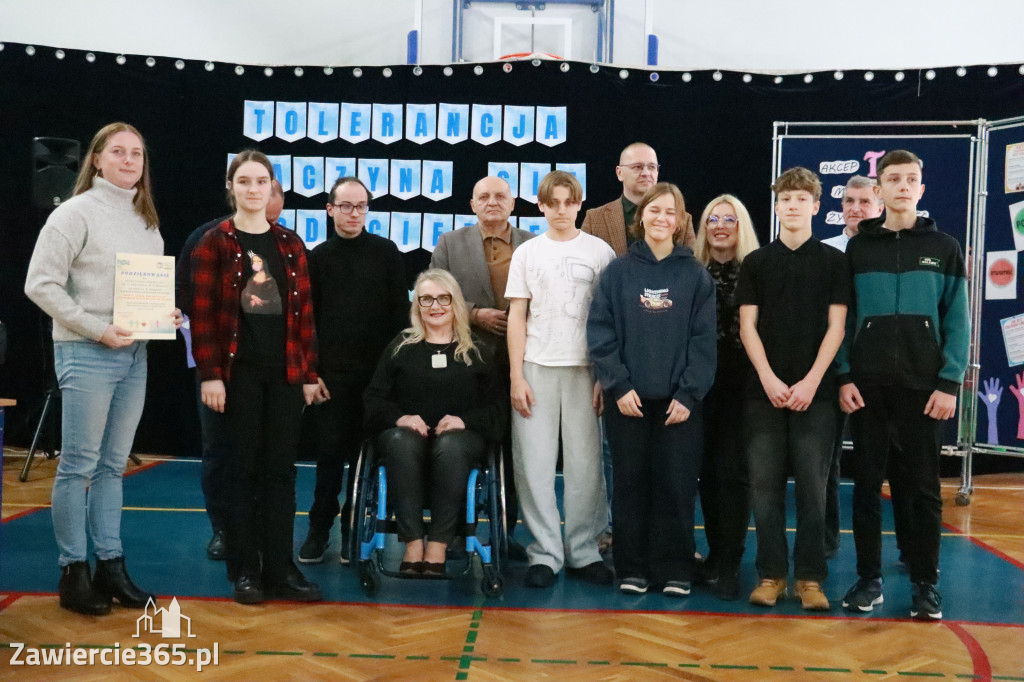 Fotorelacja: Panel dyskusyjny SP5 Zawiercie - Tolerancja zaczyna się od Ciebie!