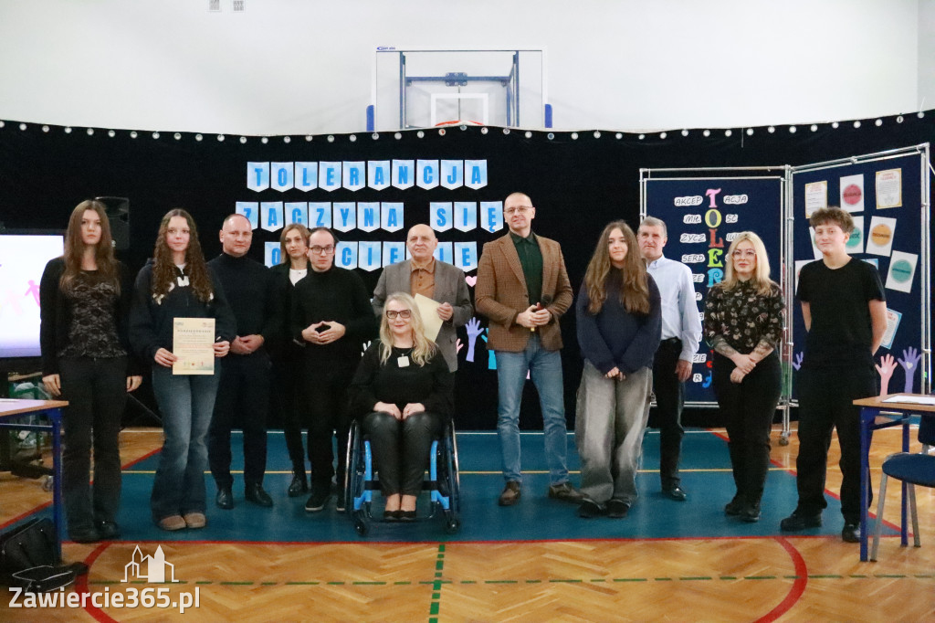 Fotorelacja: Panel dyskusyjny SP5 Zawiercie - Tolerancja zaczyna się od Ciebie!