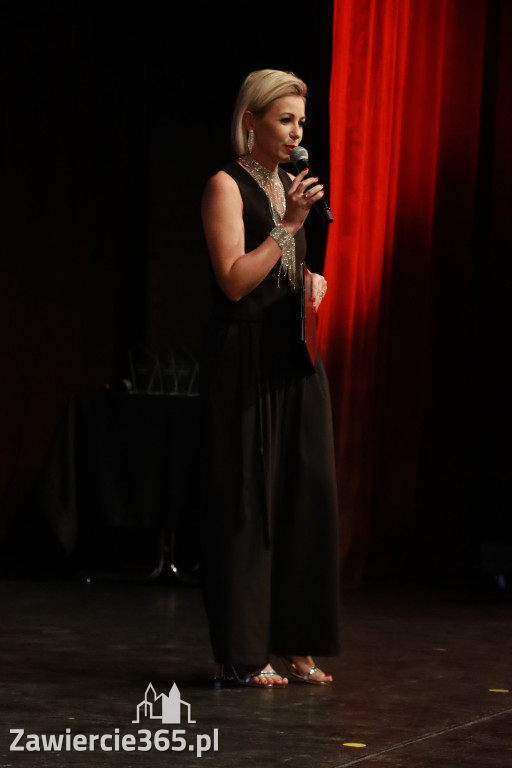 Fotorelacja: POKONAĆ BARIERY - Razem możemy więcej w MOK Zawiercie