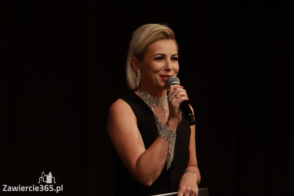 Fotorelacja: POKONAĆ BARIERY - Razem możemy więcej w MOK Zawiercie