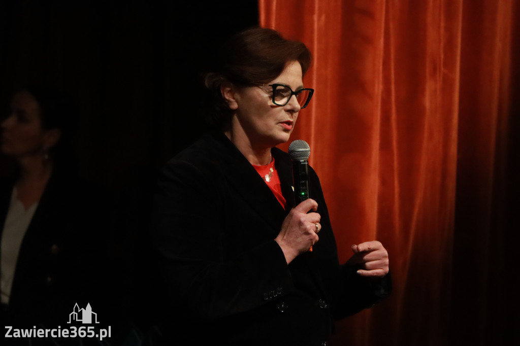 Fotorelacja: POKONAĆ BARIERY - Razem możemy więcej w MOK Zawiercie