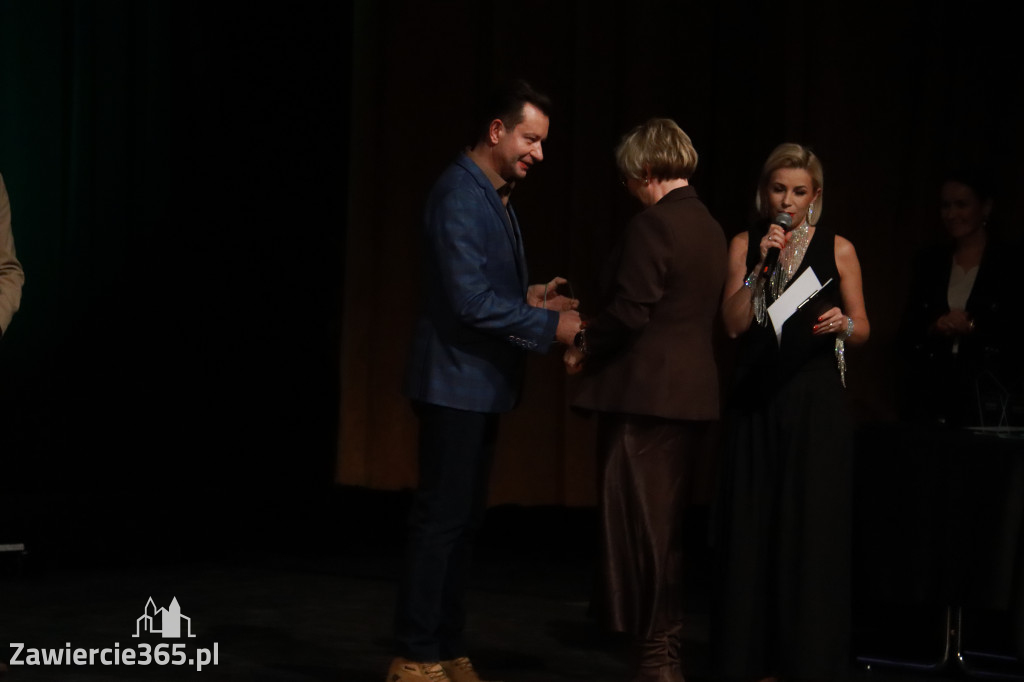 Fotorelacja: POKONAĆ BARIERY - Razem możemy więcej w MOK Zawiercie