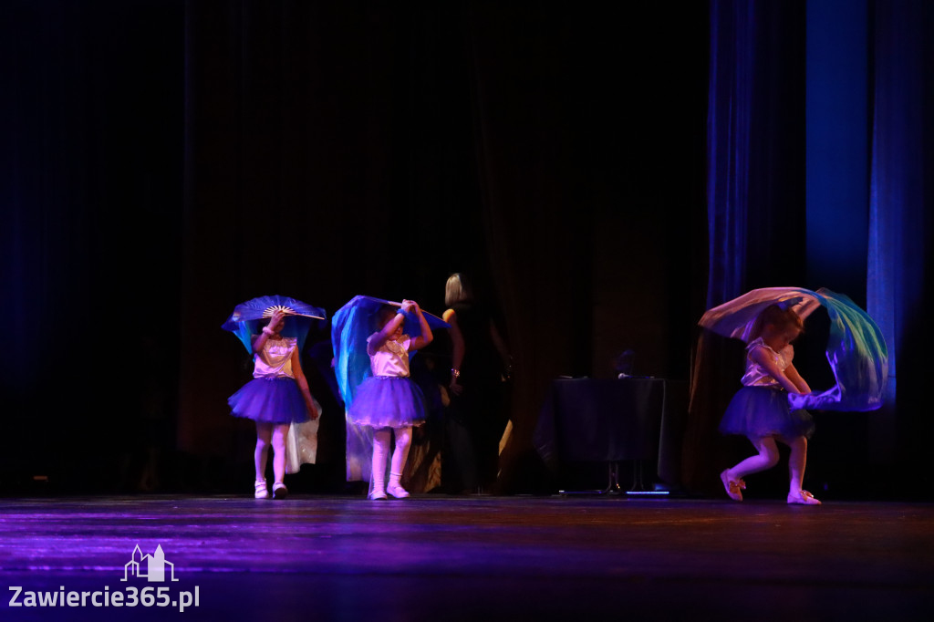 Fotorelacja: POKONAĆ BARIERY - Razem możemy więcej w MOK Zawiercie