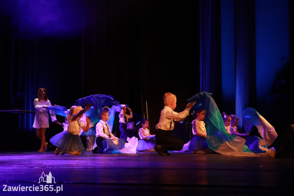 Fotorelacja: POKONAĆ BARIERY - Razem możemy więcej w MOK Zawiercie