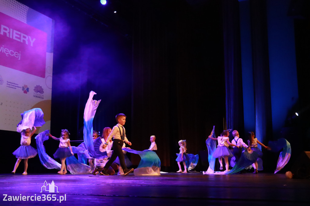 Fotorelacja: POKONAĆ BARIERY - Razem możemy więcej w MOK Zawiercie