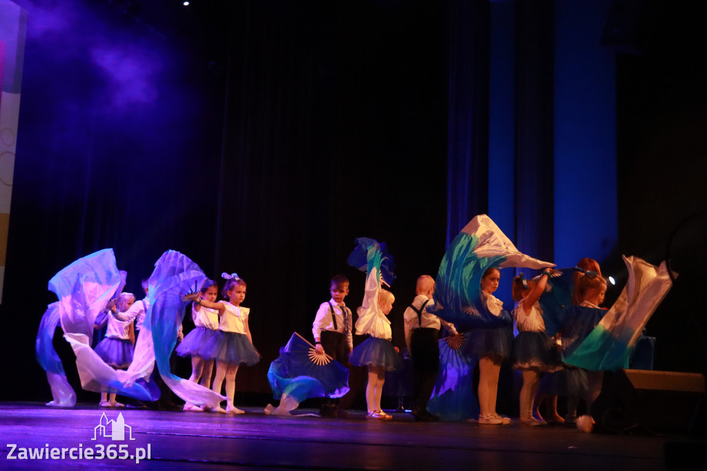 Fotorelacja: POKONAĆ BARIERY - Razem możemy więcej w MOK Zawiercie