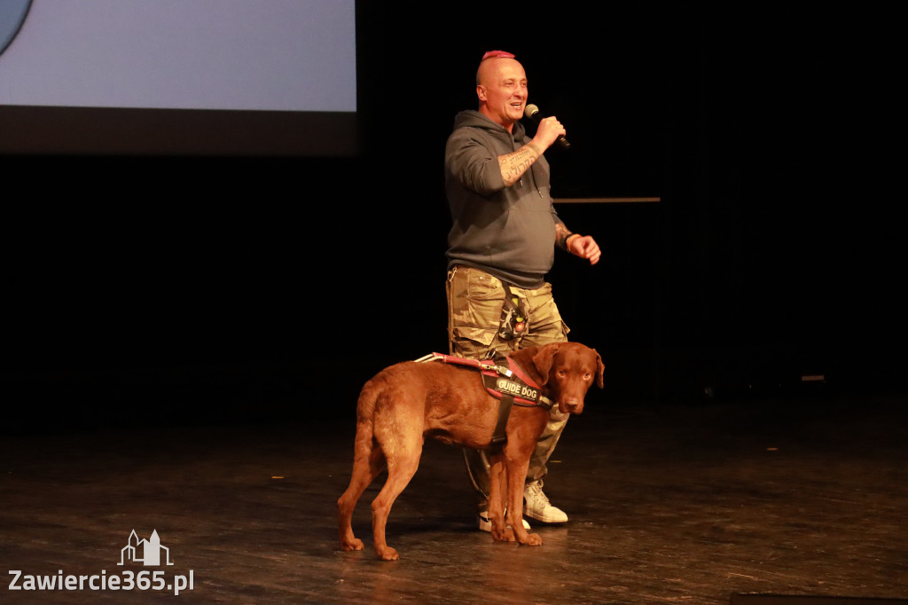 Fotorelacja: POKONAĆ BARIERY - Razem możemy więcej w MOK Zawiercie