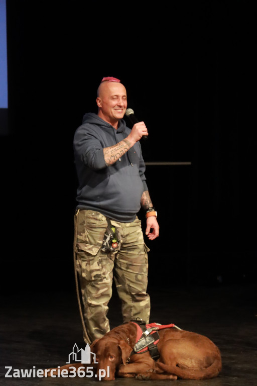 Fotorelacja: POKONAĆ BARIERY - Razem możemy więcej w MOK Zawiercie